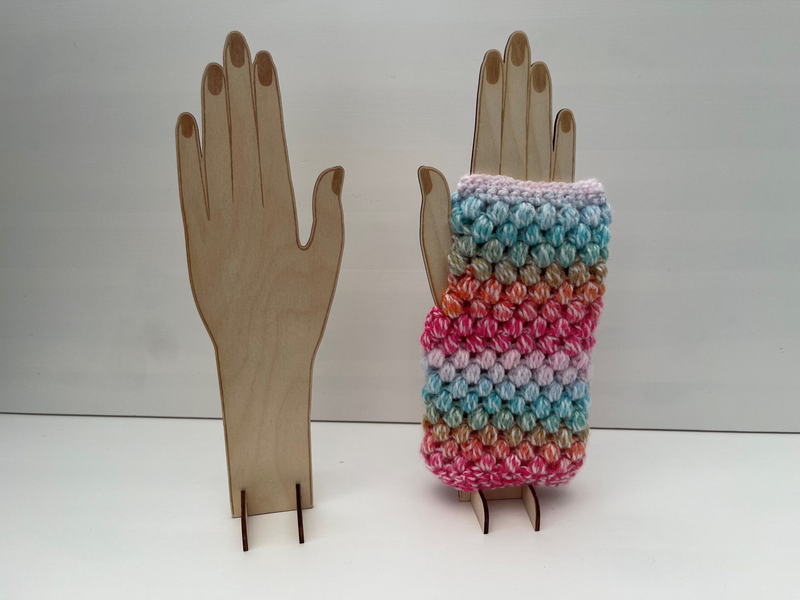 Mitten / Fingerless Glove Prop Display - Image 2