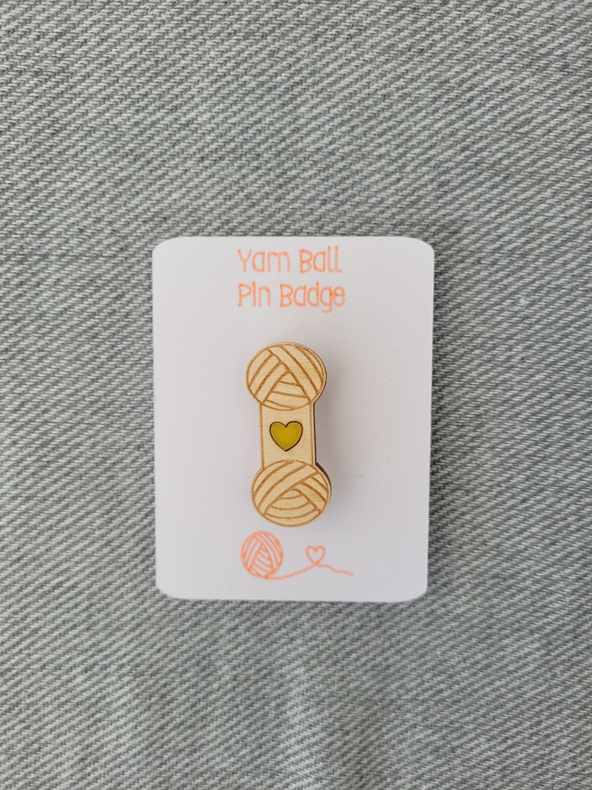 Yarn Ball Pin Badge - Image 3