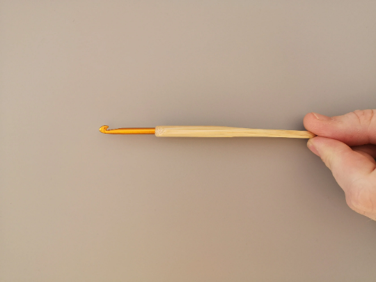 Engraved Bamboo Crochet Hooks - Image 4
